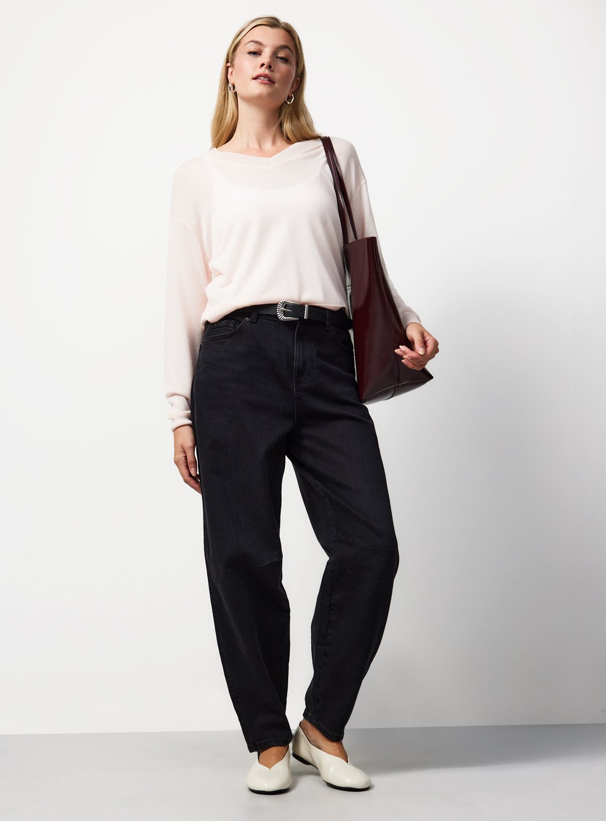 Sheer V-Neck Knitted Jumper S - Image 2 thumbnail